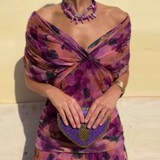 juhlamekko elegantti