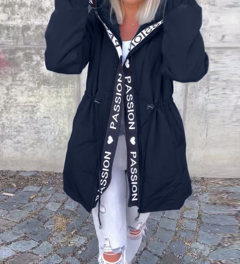 Pitkä takki, elegantti