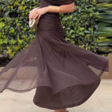 juhlamekko elegantti